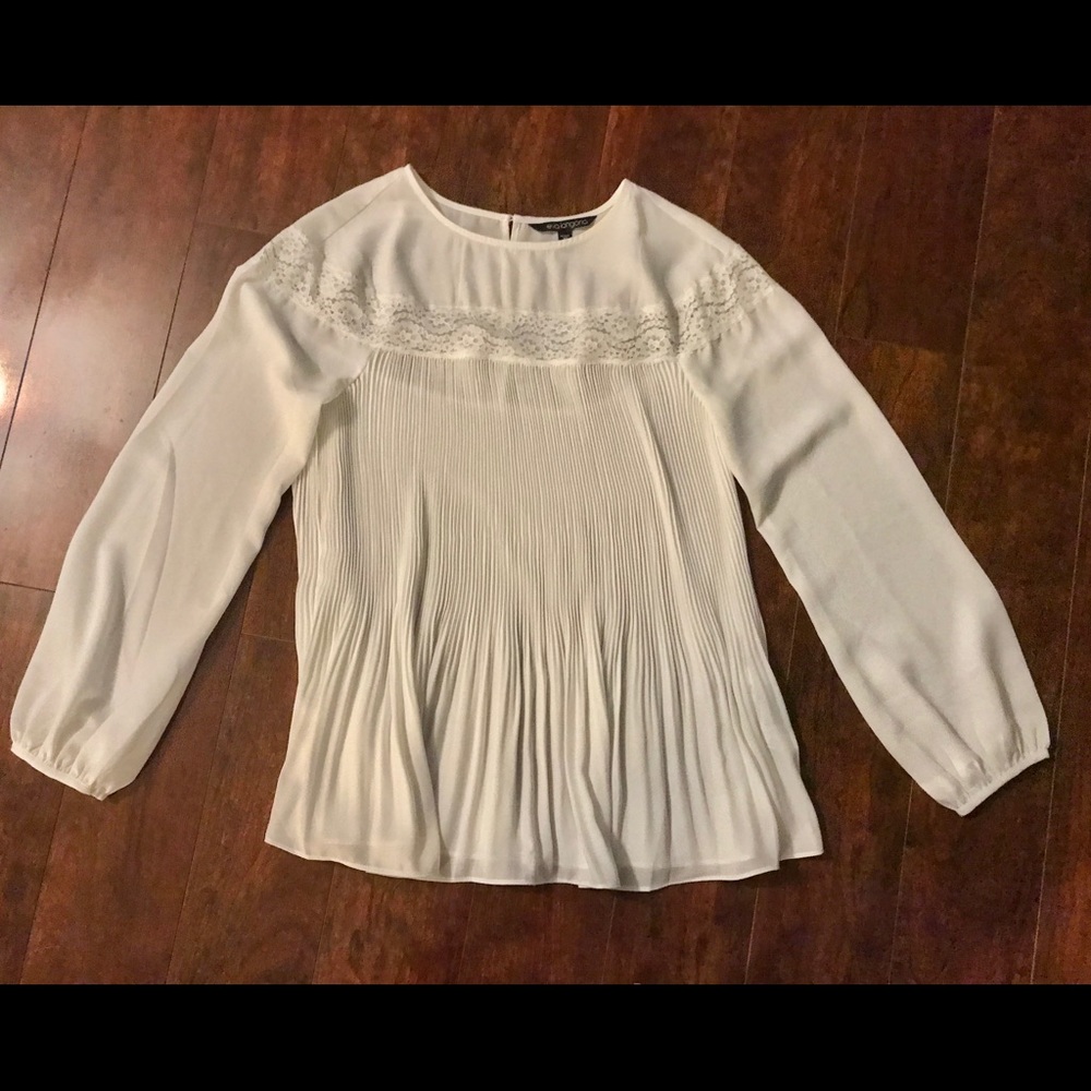Eva Longoria NWOT White Blouse with Lace PXS